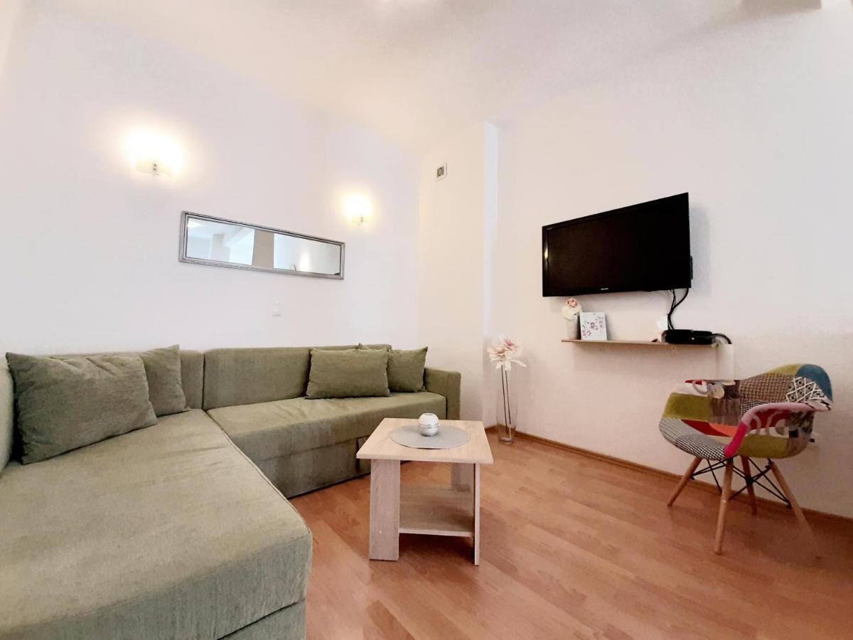 Apartments Akmadzic Μακάρσκα Εξωτερικό φωτογραφία